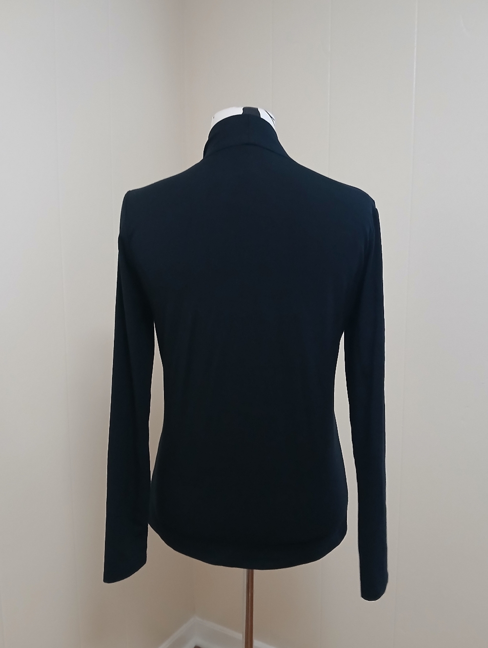 TALBOTS Black Long Sleeve V-Neck Top - Picture 5 of 5